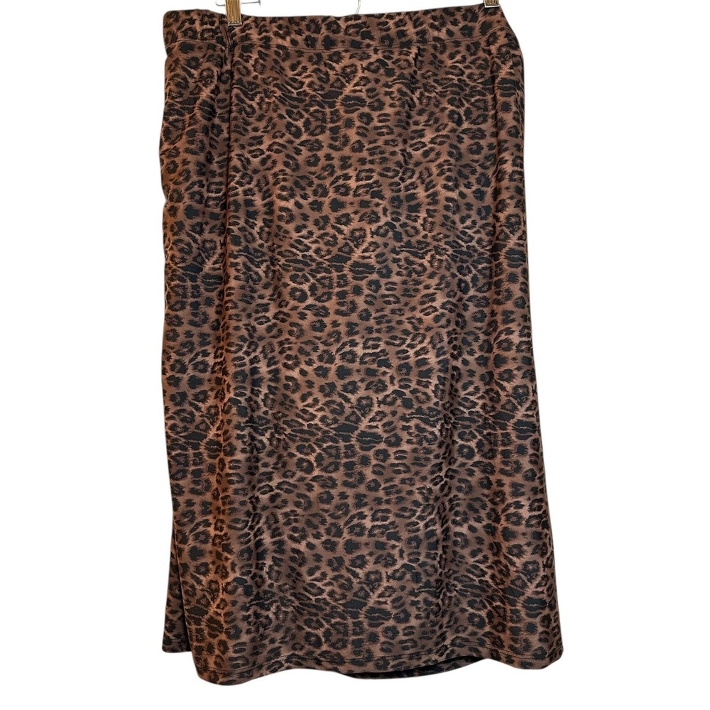 The Skirt Lady Swim/Sport Skirt Cheetah Print Knee Length Legging Size 3X